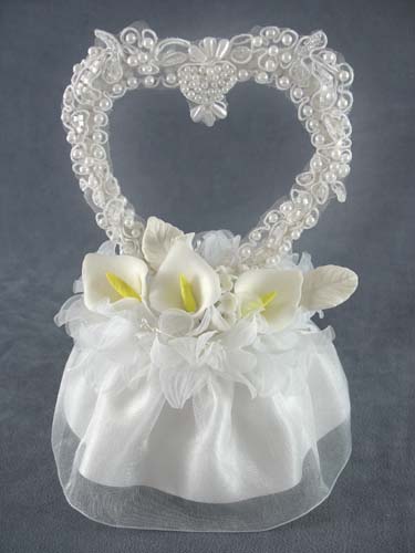 Calla Lily Applique Heart